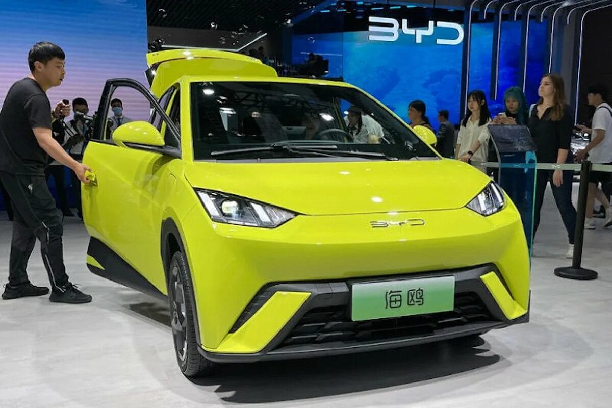 Miksi kiinalaiset sähköautot ovat niin edullisia? – Salaisuudet paljastuvat!