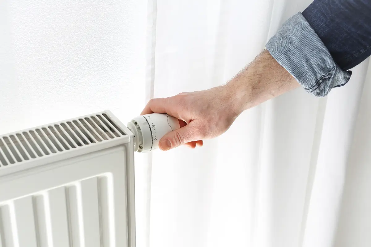 Tämä on täydellinen kodin lämpötila WHO:n mukaan – näiden asteiden ylittäminen vahingoittaa terveyttäsi ja nostaa kaasulaskua!