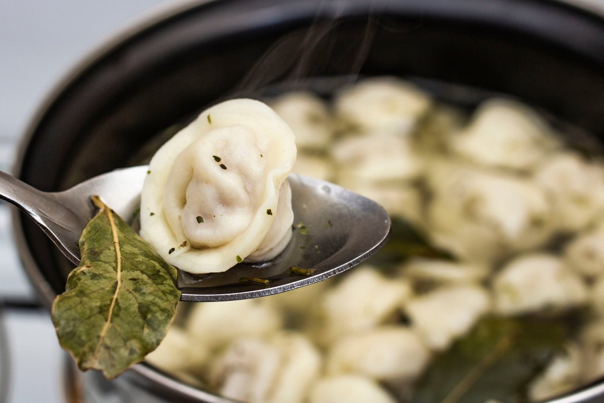 Yksi laakerinlehti muuttaa pelmenit taivaallisiksi!