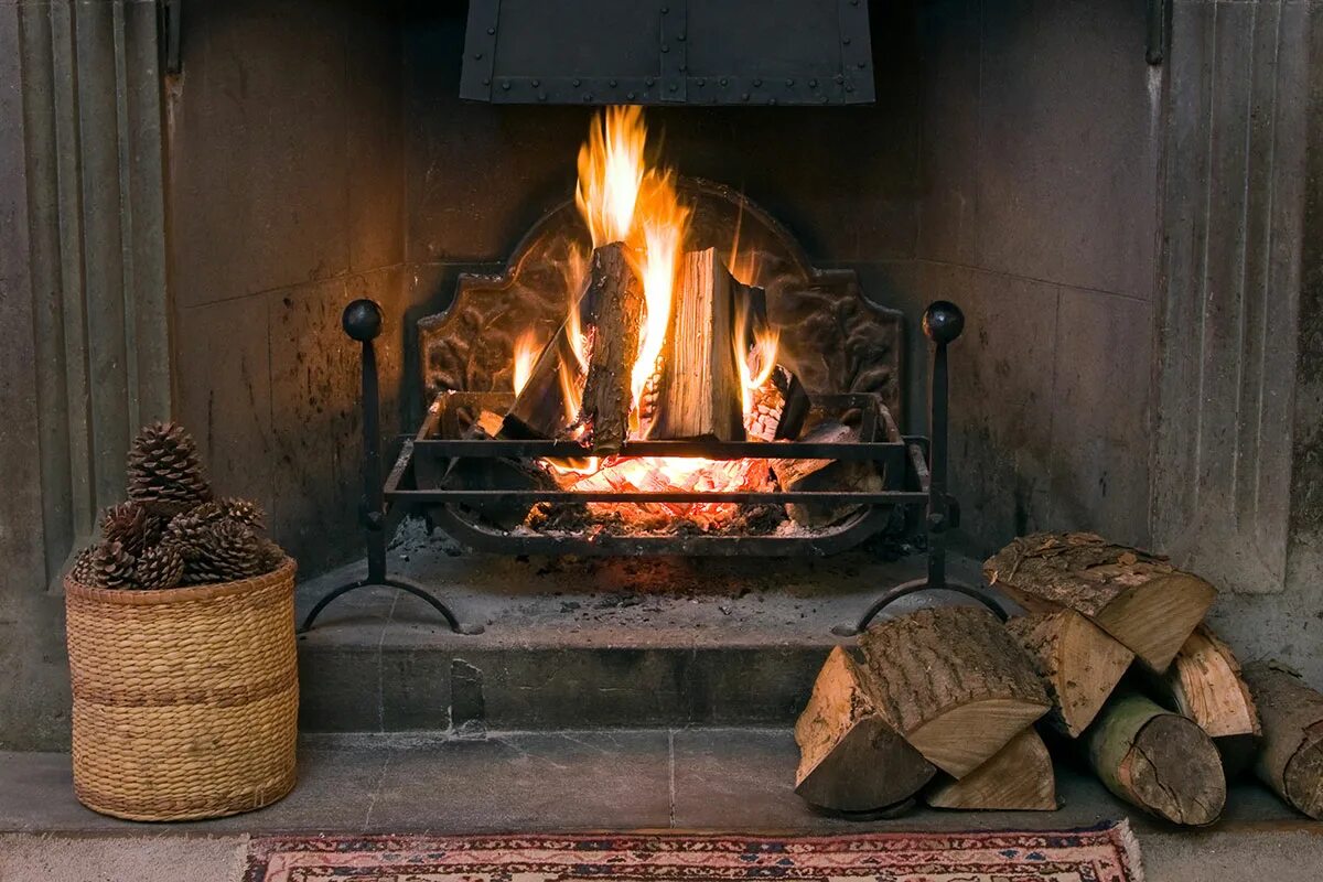 Poltan uunia tällä – se on kolme kertaa halvempaa kuin halko, antaa saman lämmön ja nuohooja jäi sanattomaksi