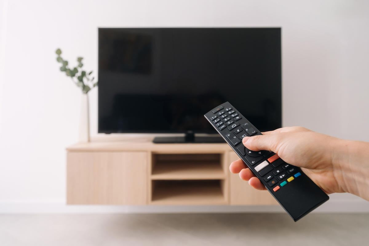 Kolme tapaa, jotka hiljaa tuhoavat television